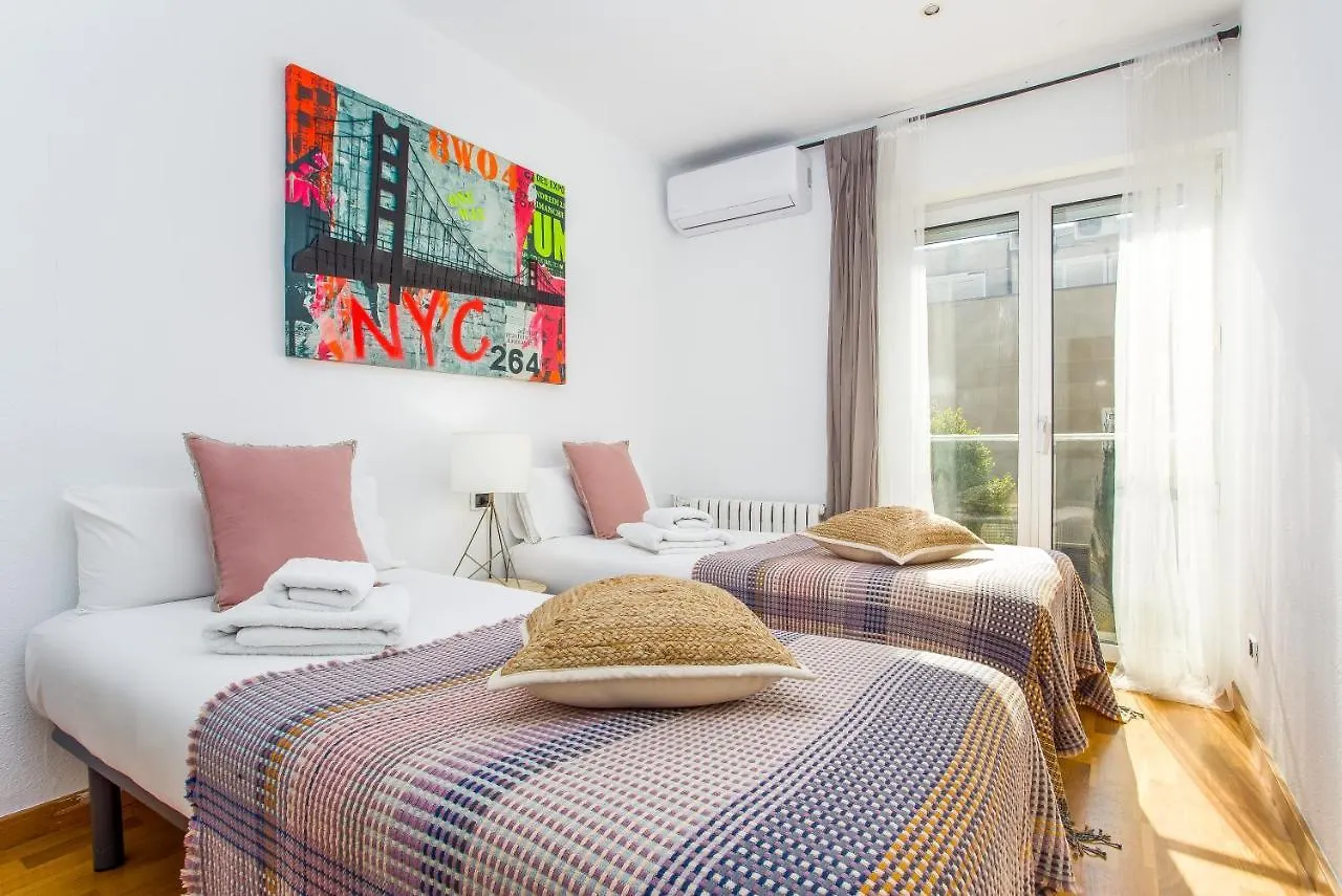 Lodging Apartments Beach House Villa Olimpicaバルセロナ スペイン